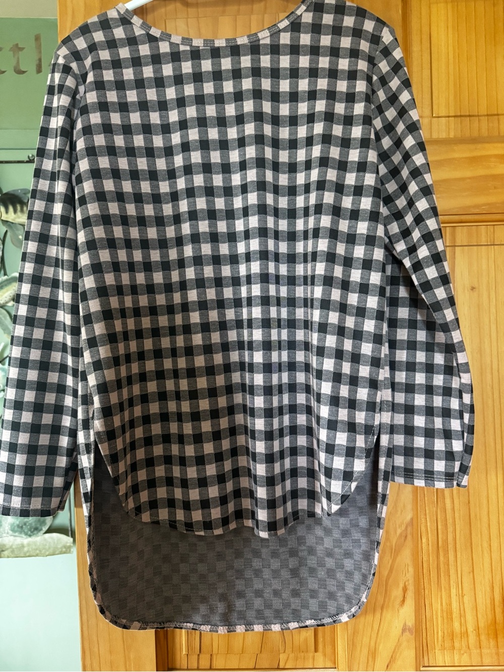 Black & White Checked Long-Sleeve Tee